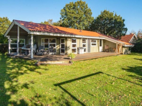 8 person holiday home in Glesborg, Glesborg